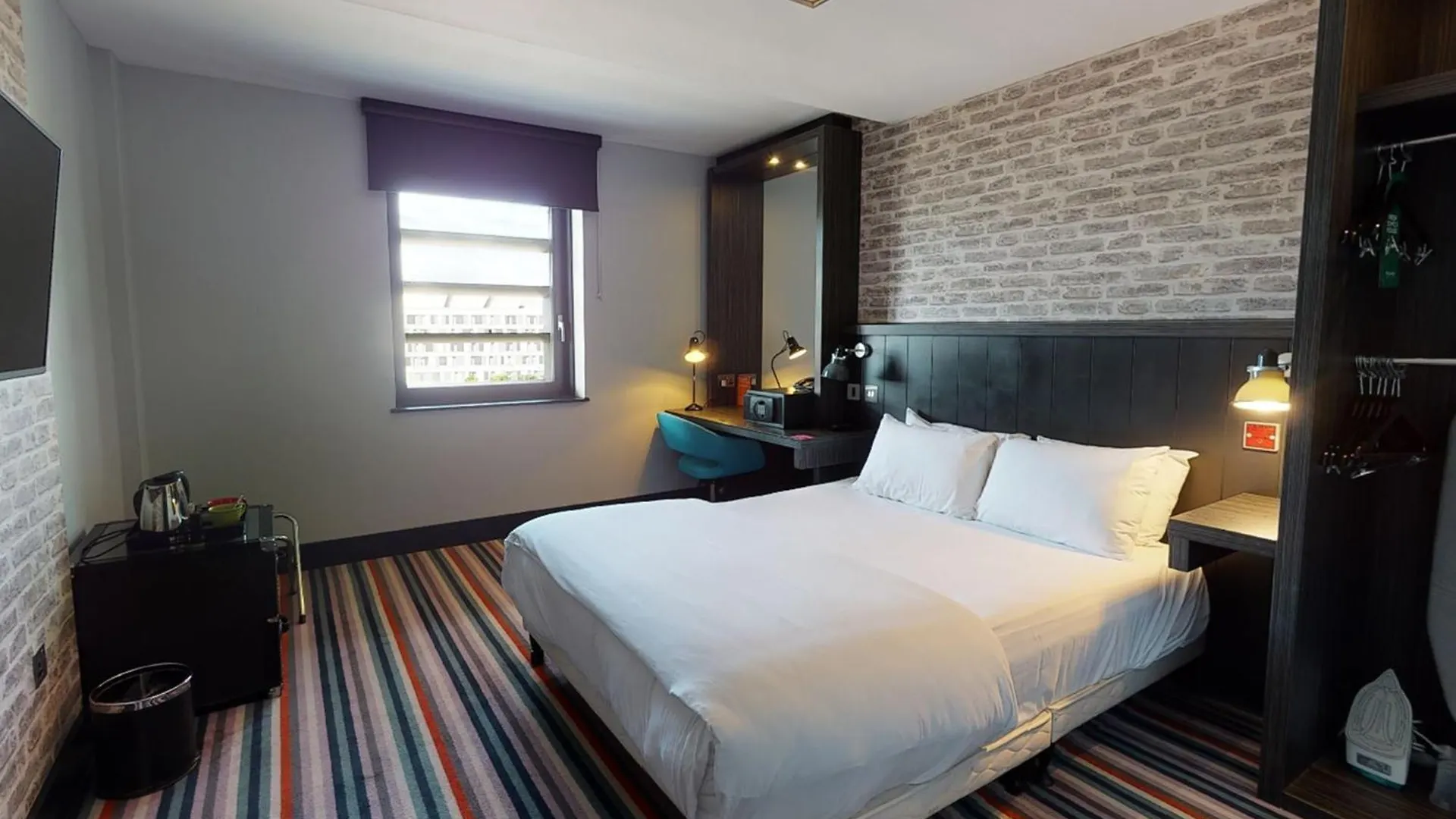 Village Hotel EDI
