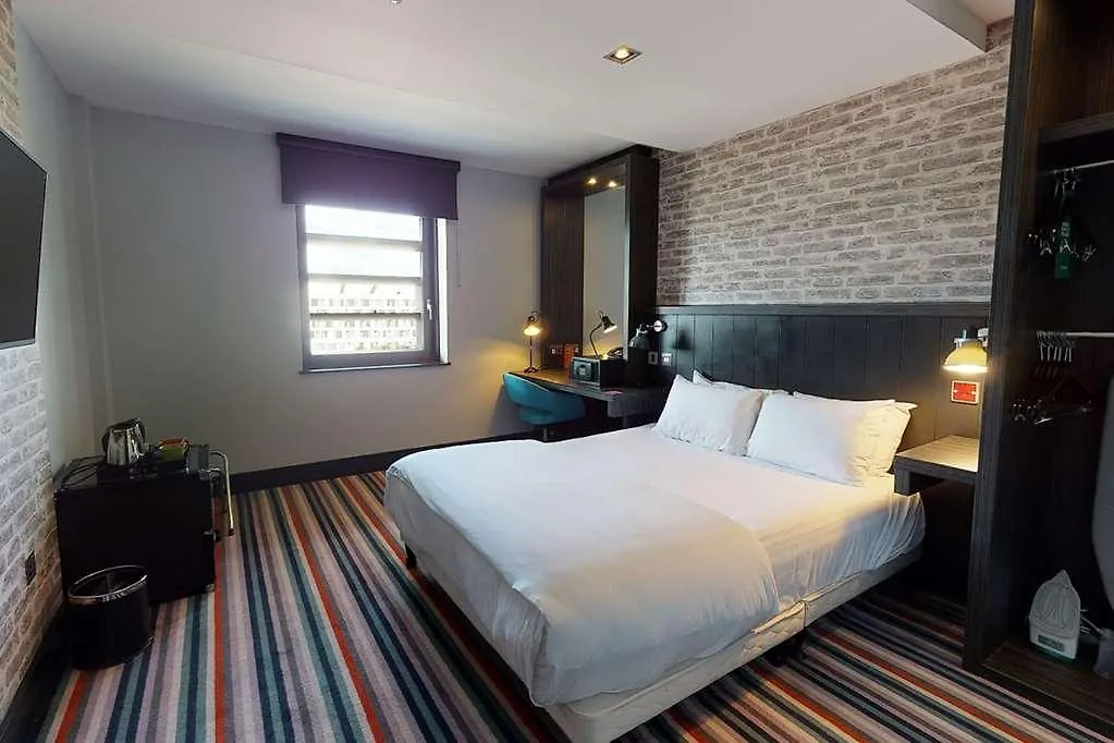 Village Hotel Edinburgh 4*,  United Kingdom