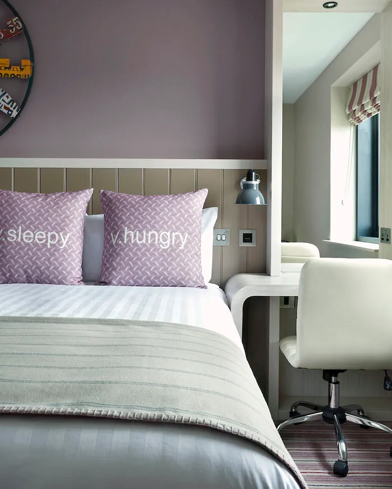 Village Hotel EDI